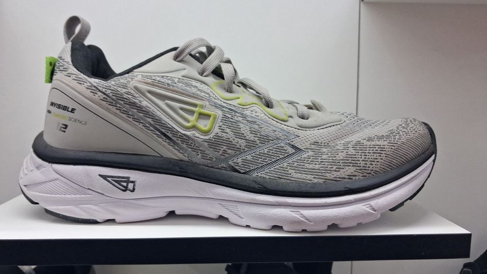 Tenis Modelo Cinza — foto 1