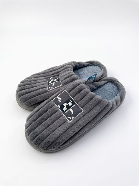Pantufa de Uso Adulto