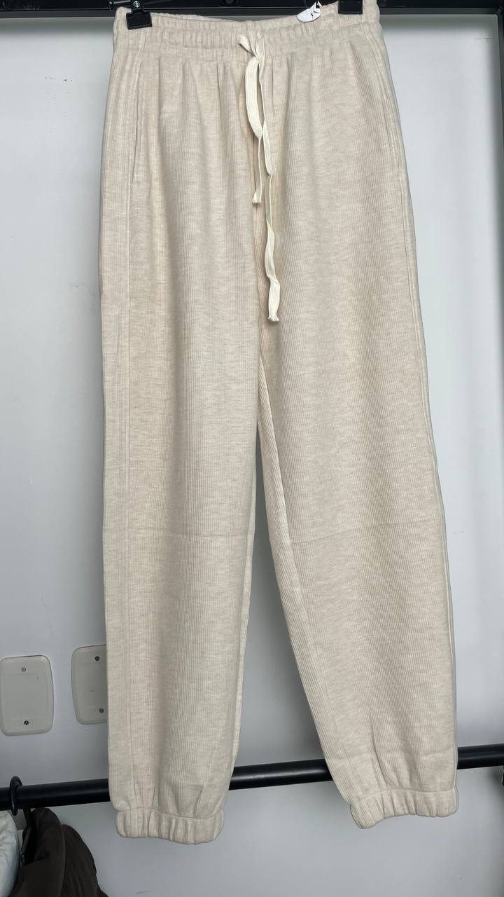 Calça Fem Creme — foto 3