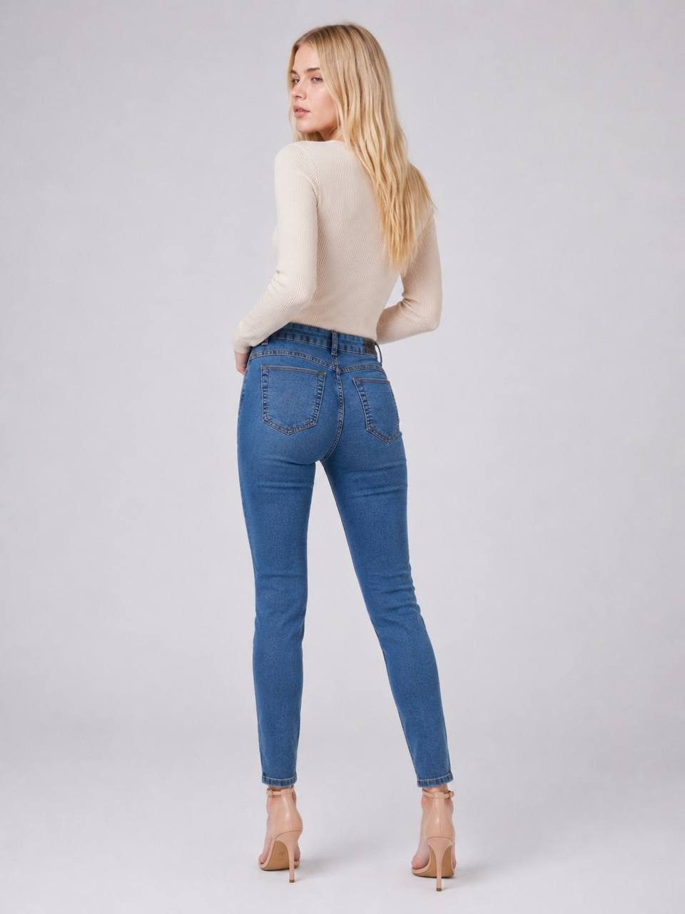 Calça Skin Feminina — foto 2